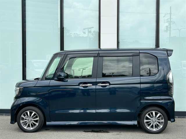 ホンダ Ｎ ＢＯＸ L 大阪府 2022(令4)年 3.5万km ミッドナイトブルービームM 純正ナビ /クルーズコントロール　/ビルトインETC　/フルセグTV　/バックカメラ　/シートヒーター　/両側パワースライドドア　/純正14インチアルミホイール　/LEDヘッドライト　/純正フロアマット