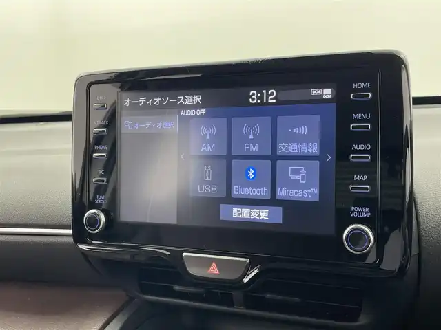 トヨタ ヤリスクロス ハイブリッド Z 福井県 2022(令4)年 1.2万km ホワイトパールクリスタルシャイン 純正ディスプレイオーディオ　/ナビ　ＢＴ　ＵＳＢ　Ｍｉｒａｃａｓｔ　/アラウンドビューモニター　/ビルトインＥＴＣ　/アダプティブクルーズコントロール　/トヨタセーフティセンス　/前後ドラレコ　/パワーバックドア/レーンキープアシスト/ブラインドスポットモニター/前席シートヒーター/オートライト/アダプティブフロントライティングシステム