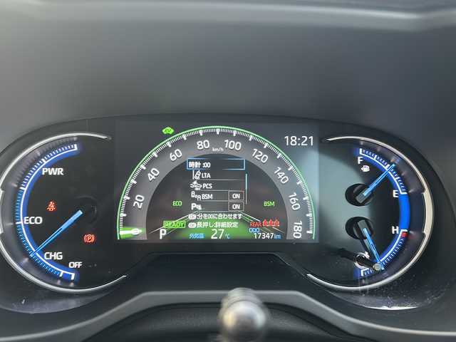 トヨタ ＲＡＶ４ ハイブリットG 宮崎県 2022(令4)年 1.8万km アティチュードブラックマイカ 社外SDナビ【MDV-M908HDL】（TV/CD/DVD/HDMI/Bluetooth）/フルセグTV/バックカメラ/レーダークルーズコントロール/ETC/ステアリングリモコン/パワーバックドア/ステアリングヒーター/前席シートヒーター/運転席パワーシート/電動格納ミラー/プッシュスタート・スマートキー/衝突被害軽減ブレーキ/ブラインドスポットモニター
