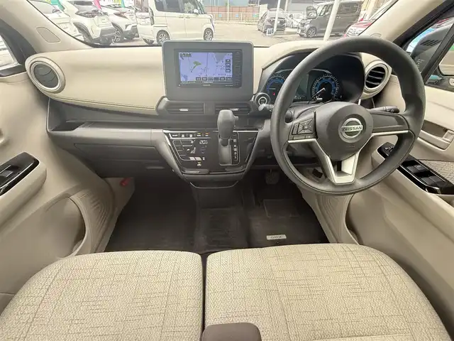 日産 デイズ X 千葉県 2020(令2)年 6.3万km ブラック 社外メモリナビ（CD/DVD/FM/AM/Bluetooth/SD)/エマージェンシーブレーキ/バックカメラ/ETC/前後コーナーセンサー/アイドリングストップ/オートライト/プッシュスタート/スマートキー/スペアキー/保証書/取扱説明書