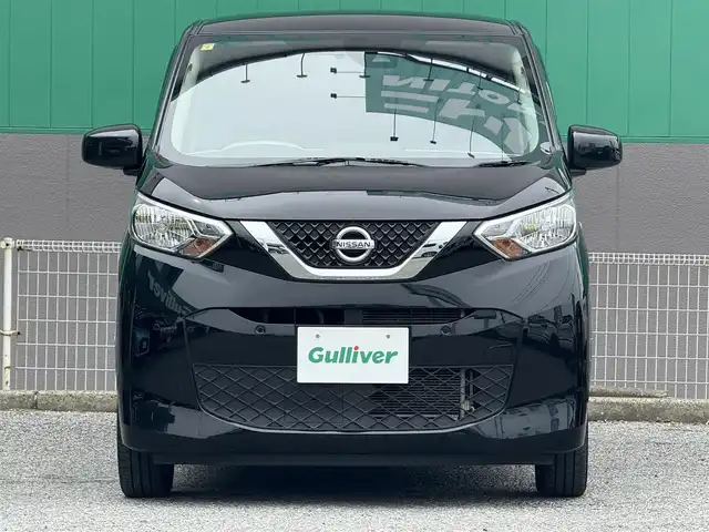 日産 デイズ X 千葉県 2020(令2)年 6.3万km ブラック 社外メモリナビ（CD/DVD/FM/AM/Bluetooth/SD)/エマージェンシーブレーキ/バックカメラ/ETC/前後コーナーセンサー/アイドリングストップ/オートライト/プッシュスタート/スマートキー/スペアキー/保証書/取扱説明書
