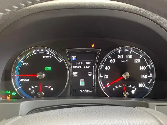 トヨタ クラウン ハイブリッド アスリートS Four 岩手県 2016(平28)年 9.8万km ホワイトパールクリスタルシャイン ４WD/寒冷地仕様/プリクラッシュセーフティ/レーダークルーズコントロール/レーンディパーチャーアラート/クリアランスソナー/オートマチックハイビーム/横滑り防止装置/MTモード付きAT/パワーシート/シートヒーター/ステアリングヒーター/純正ナビ/（CD/DVD/Blu-rayDisc/フルセグ/AUX/USB/Bluetooth）/ステアリングスイッチ/TVキャンセラー/バックカメラ/ETC/ドライブレコーダー/LEDヘッドランプ/純正18インチアルミホイール