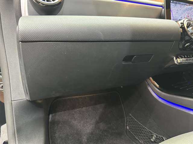 メルセデス・ベンツ ＣＬＡ２００ｄ Sブレーク AMGライン 千葉県 2019(令1)年 3.6万km コスモスブラック レザーエクスクルーシブＰＫＧ　/アドバンスドＰＫＧ　/パノラマＳＲ　/ＡＣＣ　/革　/ナビ　/ＴＶ　/Ｂｌｕｅｔｏｏｔｈ接続　/３６０°ＨＵＤ　/シートヒーター　/電動リアゲート　/衝突軽減Ｂ　/ＢＳＭ　/ＬＫＡ　/ＥＴＣ