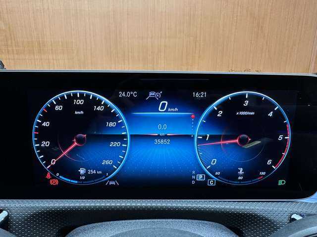 メルセデス・ベンツ ＣＬＡ２００ｄ Sブレーク AMGライン 千葉県 2019(令1)年 3.6万km コスモスブラック レザーエクスクルーシブＰＫＧ　/アドバンスドＰＫＧ　/パノラマＳＲ　/ＡＣＣ　/革　/ナビ　/ＴＶ　/Ｂｌｕｅｔｏｏｔｈ接続　/３６０°ＨＵＤ　/シートヒーター　/電動リアゲート　/衝突軽減Ｂ　/ＢＳＭ　/ＬＫＡ　/ＥＴＣ