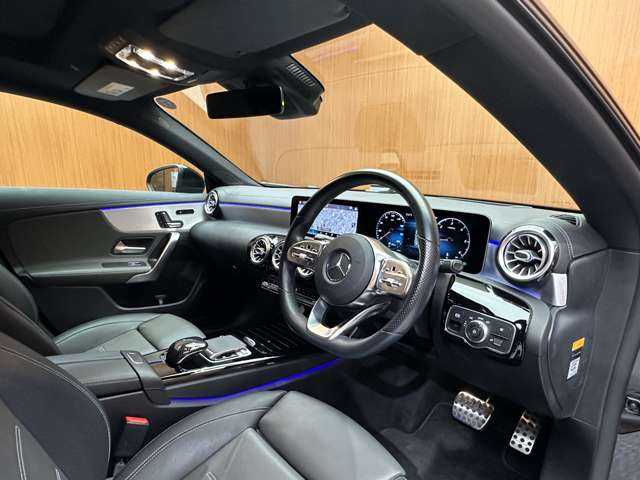 メルセデス・ベンツ ＣＬＡ２００ｄ Sブレーク AMGライン 千葉県 2019(令1)年 3.6万km コスモスブラック レザーエクスクルーシブＰＫＧ　/アドバンスドＰＫＧ　/パノラマＳＲ　/ＡＣＣ　/革　/ナビ　/ＴＶ　/Ｂｌｕｅｔｏｏｔｈ接続　/３６０°ＨＵＤ　/シートヒーター　/電動リアゲート　/衝突軽減Ｂ　/ＢＳＭ　/ＬＫＡ　/ＥＴＣ