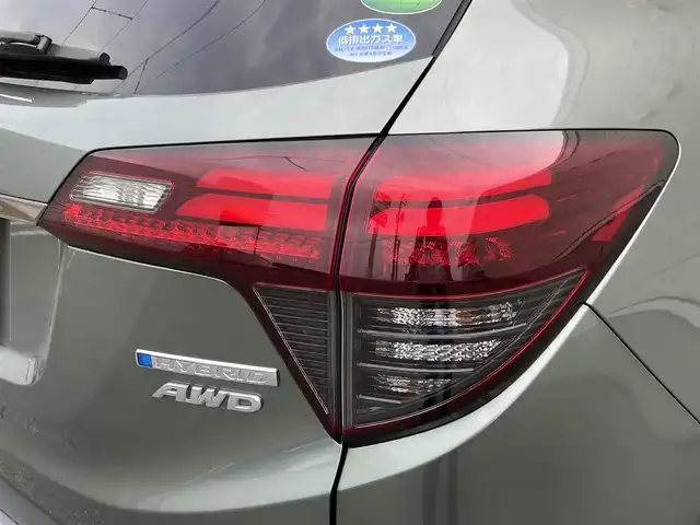 ホンダ ヴェゼル ハイブリッド X ホンダセンシング 山形県 2018(平30)年 4.9万km シルバーミストグリーンM 4WD/純正ナビ[VXM-184VFi]/(CD/DVD/BT/フルセグTV/SD)/バックカメラ/Honda SENSING/誤発進抑制機能/LKAS/前席シートヒーター/オートクルーズコントロール/LEDヘッドライト/オートライト/パドルシフト/ドライブレコーダー/スマートキー/ビルトインETC/純正AW/フォグランプ