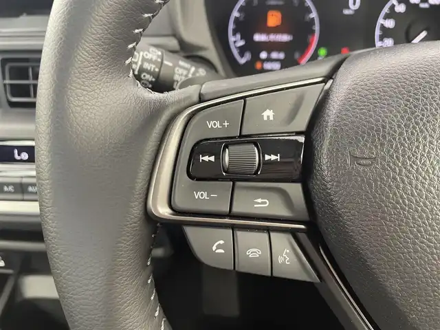 ホンダ ＷＲ－Ｖ Z+ 大分県 2024(令6)年 0.1万km 赤Ｍ ホンダセンシング/レーダークルーズ/レーンキープ/コーナーセンサー/パドルシフト/プッシュスタート/ルーフレール/LEDヘッドライト/フォグランプ/ハーフレザーシート/ETC/バックカメラ
