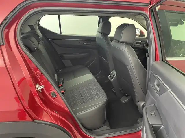 ホンダ ＷＲ－Ｖ Z+ 大分県 2024(令6)年 0.1万km 赤Ｍ ホンダセンシング/レーダークルーズ/レーンキープ/コーナーセンサー/パドルシフト/プッシュスタート/ルーフレール/LEDヘッドライト/フォグランプ/ハーフレザーシート/ETC/バックカメラ