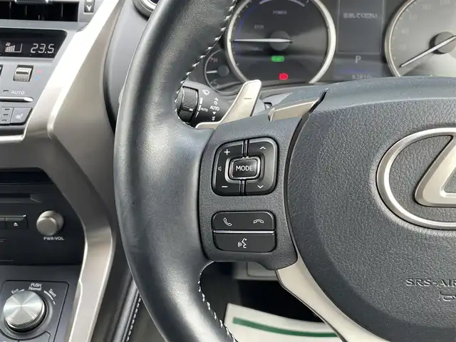 レクサス ＮＸ 300h Iパッケージ 宮崎県 2018(平30)年 6.4万km ソニッククォーツ ETC2.0/Bluetooth接続/USB入力端子/フルセグテレビ/全周囲カメラ/ドライブレコーダー/電動リアゲート/パワーシート/シートヒーター/レーンアシスト/オートマチックハイビーム/コーナーセンサー/衝突被害軽減システム/純正アルミホイール/クルーズコントロール