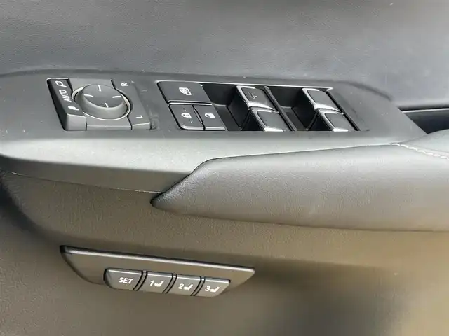 レクサス ＮＸ 300h Iパッケージ 宮崎県 2018(平30)年 6.4万km ソニッククォーツ ETC2.0/Bluetooth接続/USB入力端子/フルセグテレビ/全周囲カメラ/ドライブレコーダー/電動リアゲート/パワーシート/シートヒーター/レーンアシスト/オートマチックハイビーム/コーナーセンサー/衝突被害軽減システム/純正アルミホイール/クルーズコントロール
