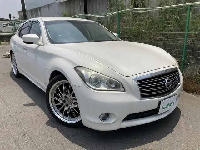 日産 フーガ 250GT 富山県 2010(平22)年 6.1万km クリスタルホワイトパール 〇純正ナビ/〇フルセグTV/〇BOSEサウンド/〇ビルトインETC/〇クルーズコントロール/〇HIDヘッドランプ/〇オートライト/〇パワーバッグドア/〇社外20インチアルミ/社外冬18インチ積載/〇革巻きステアリング/〇オートエアコン/〇パワーシート/〇パワーオットマン/〇オートエアコン/〇インテリジェントキー/〇禁煙車