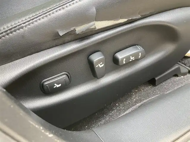 日産 フーガ 250GT 富山県 2010(平22)年 6.1万km クリスタルホワイトパール 〇純正ナビ/〇フルセグTV/〇BOSEサウンド/〇ビルトインETC/〇クルーズコントロール/〇HIDヘッドランプ/〇オートライト/〇パワーバッグドア/〇社外20インチアルミ/社外冬18インチ積載/〇革巻きステアリング/〇オートエアコン/〇パワーシート/〇パワーオットマン/〇オートエアコン/〇インテリジェントキー/〇禁煙車