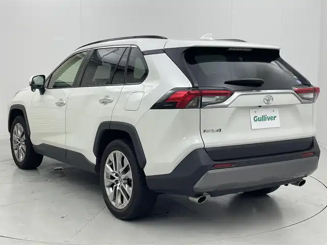 トヨタ ＲＡＶ４ G Zパッケージ 茨城県 2020(令2)年 3万km ホワイトパールクリスタルシャイン 純正9型ナビ/バックカメラ/フルセグ/衝突被害軽減ブレーキ/車線逸脱抑制装置/レーダークルーズコントロール/オートマチックハイビーム/クリアランスソナー/BSM/ETC/ドラレコ/シートヒーター/ステアリングヒーター/純正19インチAW/LEDヘッドライト/スマートキー