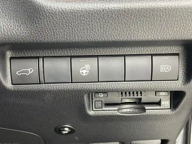 トヨタ ＲＡＶ４ G Zパッケージ 茨城県 2020(令2)年 3万km ホワイトパールクリスタルシャイン 純正9型ナビ/バックカメラ/フルセグ/衝突被害軽減ブレーキ/車線逸脱抑制装置/レーダークルーズコントロール/オートマチックハイビーム/クリアランスソナー/BSM/ETC/ドラレコ/シートヒーター/ステアリングヒーター/純正19インチAW/LEDヘッドライト/スマートキー