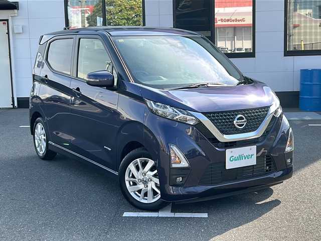 日産 デイズ HWS X プロパイロットED 山口県 2020(令2)年 2.2万km アメジストパープル 9インチ純正SDナビ【MM320D-L】/DVD再生機能有/フルセグテレビ/Bluetooth/アラウンドビューモニター/ETC/ドライブレコーダー/ディスプレイ付自動防眩式ルームミラー/14インチ純正アルミホイール/純正フロアマット/LEDヘッドランプ/フォグランプ/オートライト/ハイビームアシスト/本革巻きステアリング/USB電源ソケット/スマートキー/プッシュアップスタート/電動パーキングブレーキ/オートブレーキホールド/プロパイロット/アイドリングストップ/インテリジェント エマージェンシーブレーキ/車線逸脱警報/車線逸脱防止支援システム/ふらつき警報/踏み間違い衝突防止アシスト