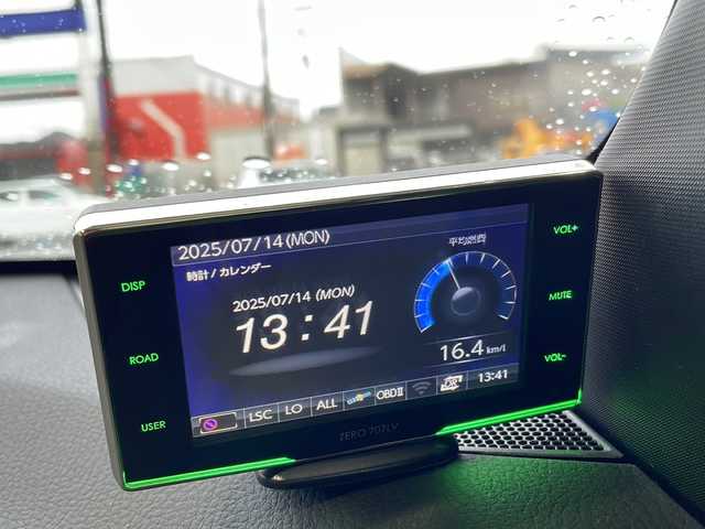 トヨタ Ｃ－ＨＲ G 愛媛県 2017(平29)年 8.5万km ブラックマイカ 純正ナビ/・フルセグ/BT/バックカメラ/ビルトインETC/ドライブレコーダー/モデリスタエアロ/プリクラッシュセーフティ/クルーズコントロール/オートハイビーム/クリアランスソナー/ハーフレザーシート/シートヒーター/ステアリングスイッチ/スマートキー/プッシュスタート