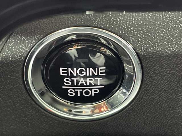 ホンダ ステップワゴン スパーダ クルスピセンシング 山形県 2020(令2)年 2.3万km プレミアムスパークルブラックパール 純正9型メモリーナビゲーション【VXM-227VFNi】/フルセグ　CD DVD　AM FM SD　MUSICRACK　USB　iPod　Bluetooth　/純正後席フリップダウンモニター【VM-185EN】/マルチビューカメラシステム/ブラックスタイル/わくわくゲート/両側電動スライドドア【サンシェード】/ホンダセンシング/CMBS衝突軽減ブレーキ/アダブティブクルーズコントロール/LKAS車線維持支援システム/路外逸脱抑制機能/誤発進抑制機能/先行車発進お知らせ機能/標識認識機能/歩行者事故低減ステアリング/ビルトインETC2.0/純正前後ドライブレコーダー/アイドリングストップ/革巻きステアリング/パドルシフト/プラズマクラスター付きトリプルゾーンオートエアコン/スポーツペダル/超高機能付LED式マップランプ/合皮コンビシート/前席シートバックテーブル/前席シートヒーター/プッシュスタート/スマートキー/LEDヘッドランプ/LEDフロントフォグランプ/オートライト/純正サイド/リアスポイラー/純正17インチアルミホイール/スペアキー