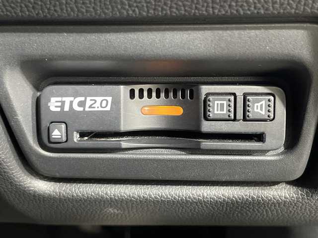 ホンダ ステップワゴン スパーダ クルスピセンシング 山形県 2020(令2)年 2.3万km プレミアムスパークルブラックパール 純正9型メモリーナビゲーション【VXM-227VFNi】/フルセグ　CD DVD　AM FM SD　MUSICRACK　USB　iPod　Bluetooth　/純正後席フリップダウンモニター【VM-185EN】/マルチビューカメラシステム/ブラックスタイル/わくわくゲート/両側電動スライドドア【サンシェード】/ホンダセンシング/CMBS衝突軽減ブレーキ/アダブティブクルーズコントロール/LKAS車線維持支援システム/路外逸脱抑制機能/誤発進抑制機能/先行車発進お知らせ機能/標識認識機能/歩行者事故低減ステアリング/ビルトインETC2.0/純正前後ドライブレコーダー/アイドリングストップ/革巻きステアリング/パドルシフト/プラズマクラスター付きトリプルゾーンオートエアコン/スポーツペダル/超高機能付LED式マップランプ/合皮コンビシート/前席シートバックテーブル/前席シートヒーター/プッシュスタート/スマートキー/LEDヘッドランプ/LEDフロントフォグランプ/オートライト/純正サイド/リアスポイラー/純正17インチアルミホイール/スペアキー