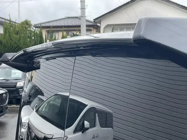 ホンダ ステップワゴン スパーダ クルスピセンシング 山形県 2020(令2)年 2.3万km プレミアムスパークルブラックパール 純正9型メモリーナビゲーション【VXM-227VFNi】/フルセグ　CD DVD　AM FM SD　MUSICRACK　USB　iPod　Bluetooth　/純正後席フリップダウンモニター【VM-185EN】/マルチビューカメラシステム/ブラックスタイル/わくわくゲート/両側電動スライドドア【サンシェード】/ホンダセンシング/CMBS衝突軽減ブレーキ/アダブティブクルーズコントロール/LKAS車線維持支援システム/路外逸脱抑制機能/誤発進抑制機能/先行車発進お知らせ機能/標識認識機能/歩行者事故低減ステアリング/ビルトインETC2.0/純正前後ドライブレコーダー/アイドリングストップ/革巻きステアリング/パドルシフト/プラズマクラスター付きトリプルゾーンオートエアコン/スポーツペダル/超高機能付LED式マップランプ/合皮コンビシート/前席シートバックテーブル/前席シートヒーター/プッシュスタート/スマートキー/LEDヘッドランプ/LEDフロントフォグランプ/オートライト/純正サイド/リアスポイラー/純正17インチアルミホイール/スペアキー