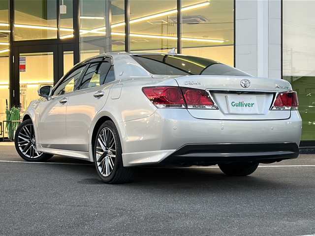トヨタ クラウン アスリート G 茨城県 2013(平25)年 5.1万km プレシャスシルバー 純正HDDナビ（AM/FM/Bluetooth/CD・CDチェンジャー/USB/ワンセグTV）/純正ビルトインETC/クルーズコントロール/スマートキー/前席パワーシート/前席シートヒーター＆エアシート/純正フロアマット/純正18インチAW/前後ドライブレコーダー/オートライト/前後コーナーセンサー