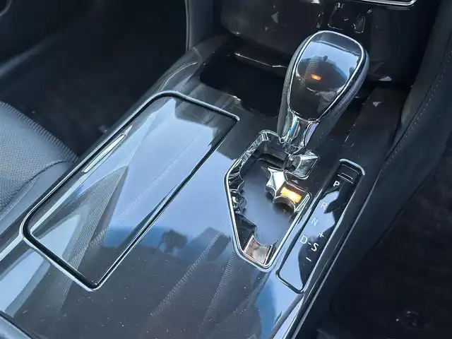 トヨタ クラウン アスリート G 茨城県 2013(平25)年 5.1万km プレシャスシルバー 純正HDDナビ（AM/FM/Bluetooth/CD・CDチェンジャー/USB/ワンセグTV）/純正ビルトインETC/クルーズコントロール/スマートキー/前席パワーシート/前席シートヒーター＆エアシート/純正フロアマット/純正18インチAW/前後ドライブレコーダー/オートライト/前後コーナーセンサー