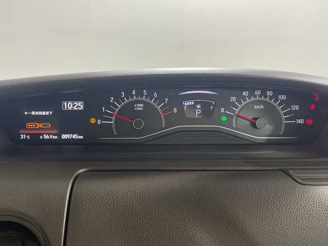 ホンダ Ｎ ＢＯＸ L 神奈川県 2023(令5)年 1万km クリスタルブラックパール 社外8型メモリーナビゲーション【MDV-S810L】/フルセグ　CD DVD　SD　USB　iPod　メモリーミュージック　SMARTUSEN　HDMI　Bluetooth/バックカメラ/両側電動スライドドア【サンシェード】/ホンダセンシング/衝突軽減ブレーキ/誤発進抑制機能/後方誤発進抑制機能/歩行者事故低減ステアリング/先行車発進お知らせ機能/渋滞追従機能付アダブティブクルーズコントロール/車線維持支援システム/オートハイビーム/標識認識機能/路外逸脱抑制機能/リアセンサー/前席シートヒーター/前席シートバックテーブル/ポケット/ビルトインETC /前席USB電源ソケット/ECON/電動パーキングブレーキブレーキ/オートブレーキホールド/プッシュスタート/スマートキー/LEDヘッドランプ/オートライト