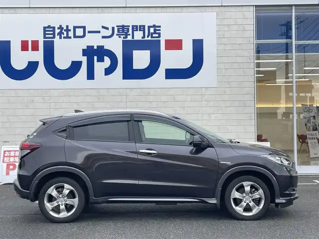 ホンダ ヴェゼル ハイブリッド X Lパッケージ 佐賀県 2014(平26)年 11.7万km ルーセブラックM こちらは現金またはオートローンご利用時の価格です/自社ローンご希望の方は別途その旨お申付け下さい/禁煙車/ルーセブラック/メモリナビ/フルセグテレビ/バックカメラ/アイドリングストップ/ウィンカーミラー/クルーズコントロール/ドアバイザー/プッシュスタート/パドルシフト/ハーフレザー/LEDヘッドライト