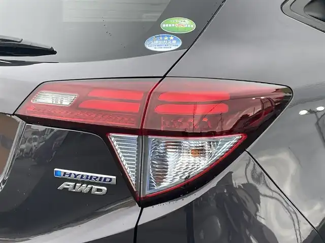 ホンダ ヴェゼル ハイブリッド X Lパッケージ 佐賀県 2014(平26)年 11.7万km ルーセブラックM こちらは現金またはオートローンご利用時の価格です/自社ローンご希望の方は別途その旨お申付け下さい/禁煙車/ルーセブラック/メモリナビ/フルセグテレビ/バックカメラ/アイドリングストップ/ウィンカーミラー/クルーズコントロール/ドアバイザー/プッシュスタート/パドルシフト/ハーフレザー/LEDヘッドライト