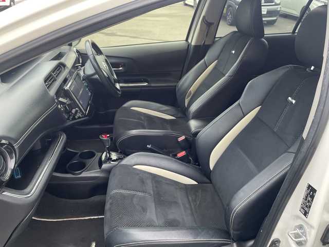 トヨタ アクア G G’s 岡山県 2017(平29)年 10万km ライムホワイトパールクリスタルシャイン KENWOODメモリナビ　/MDV-908HDF/フルセグTV、CD、DVD、Bluetooth、AM、FM/TVキャンセラー/クルーズコントロール/ビルトインETC/バックカメラ/オートライト/フォグランプ/トヨタセーフティセンス/・プリクラッシュセーフティ/・レーンキープアシスト/・オートハイビーム