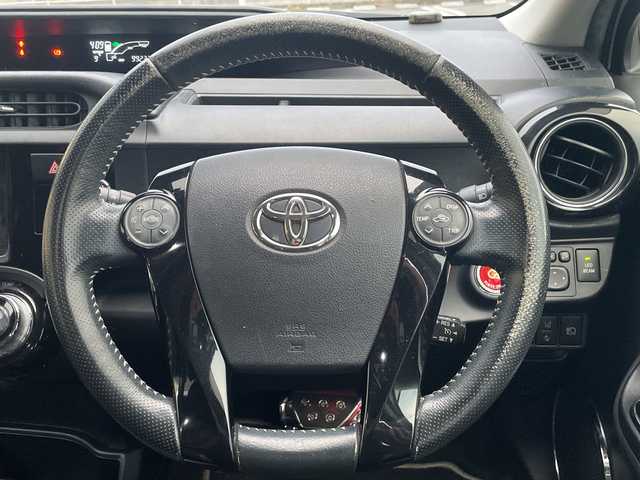 トヨタ アクア G G’s 岡山県 2017(平29)年 10万km ライムホワイトパールクリスタルシャイン KENWOODメモリナビ　/MDV-908HDF/フルセグTV、CD、DVD、Bluetooth、AM、FM/TVキャンセラー/クルーズコントロール/ビルトインETC/バックカメラ/オートライト/フォグランプ/トヨタセーフティセンス/・プリクラッシュセーフティ/・レーンキープアシスト/・オートハイビーム