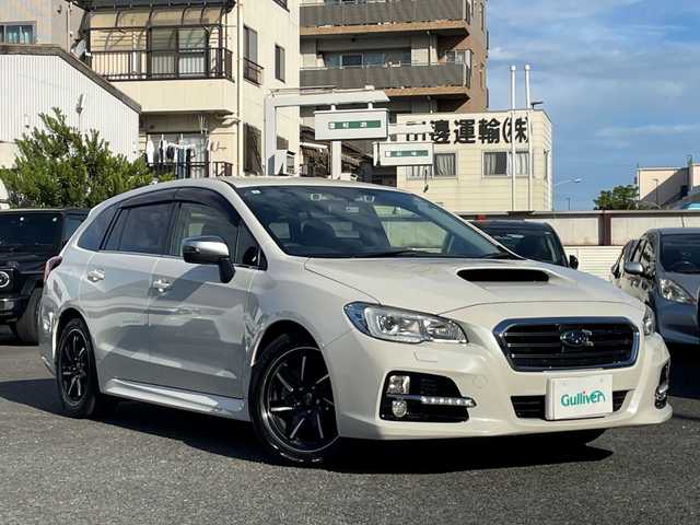 スバル レヴォーグ 1．6GT アイサイト 東京都 2015(平27)年 5.1万km クリスタルホワイトP 純正SDナビ　型式：CN-LR700D/【TV/DVD/CD/USB】/バックカメラ/ETC/アイサイト/車線逸脱警報装置/レーダークルーズコントロール/パドルシフト/プッシュスタート/スマートキー×2/D/N席パワーシート/ステアリングスイッチ/ドライブレコーダー