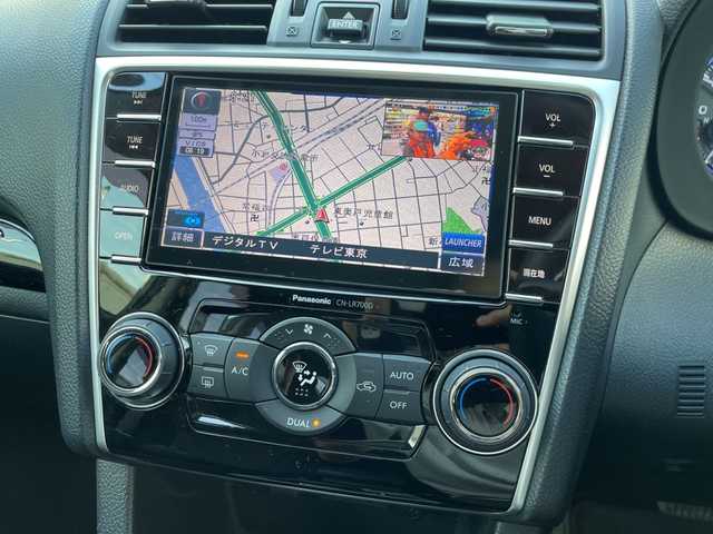 スバル レヴォーグ 1．6GT アイサイト 東京都 2015(平27)年 5.1万km クリスタルホワイトP 純正SDナビ　型式：CN-LR700D/【TV/DVD/CD/USB】/バックカメラ/ETC/アイサイト/車線逸脱警報装置/レーダークルーズコントロール/パドルシフト/プッシュスタート/スマートキー×2/D/N席パワーシート/ステアリングスイッチ/ドライブレコーダー