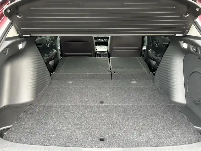 ホンダ ＺＲ－Ｖ ハイブリッド e:HEV Z 愛媛県 2022(令4)年 1.8万km ワイン 禁煙車/登録時走行距離:17952km/純正9型ナビ/フルセグTV/ハンズフリーパワーバックドア/全周囲カメラ/ビルトインETC2.0/アダプティブクルーズコントロール/コーナーセンサー/ホンダセンシング/・衝突軽減ブレーキ/・前後誤発進抑制機能/・車線維持支援システム/・先行車発進お知らせ機能/・標識認識機能/・オートハイビーム/・ブラインドスポットモニター/・後退出庫サポート/LEDヘッドランプ/革巻きステアリング/ステアリングヒーター/パドルシフト/本革シート/前席パワーシート/シートヒーター/運転席ポジションメモリー/純正18インチアルミホイール/スマートキーシステム