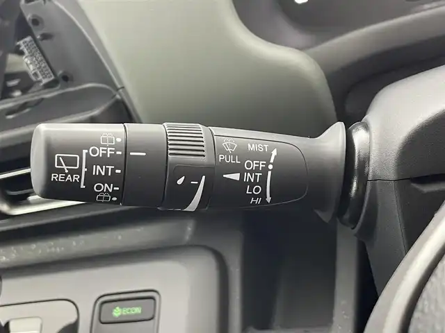 ホンダ フリード ハイブリット e:HEV クロスター 埼玉県 2025(令7)年 0.1千km ベージュ 登録済未使用車　両側パワースライドドア シートヒーター BSM LEDヘッドライト 衝突被害軽減 アダプティブクルーズコントロール　USB　スマートキー　フルフラット　ルーフレール　純正１５インチアルミホイール　禁煙車