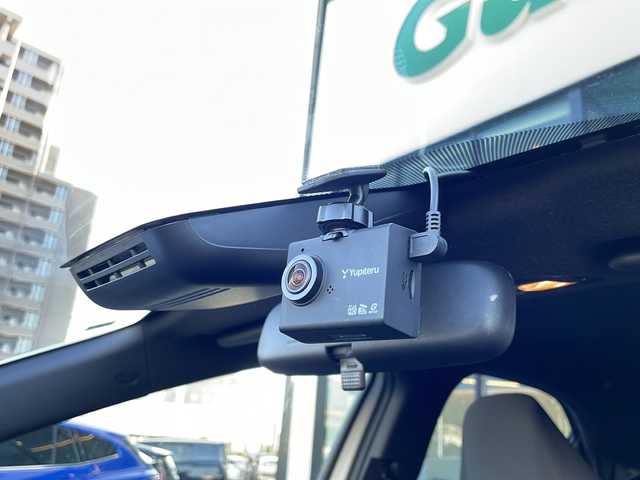 トヨタ ヤリス G 長野県 2021(令3)年 3.8万km ホワイトパールクリスタルシャイン 禁煙車/ディスプレイオーディオ/バックカメラ/ドライブレコーダー/衝突軽減防止装置/横滑り防止装置/レーンキープアシスト/コーナーセンサー/オートマチックハイビーム/Bluetooth/USB入力端子/スマートキー/プッシュスタート