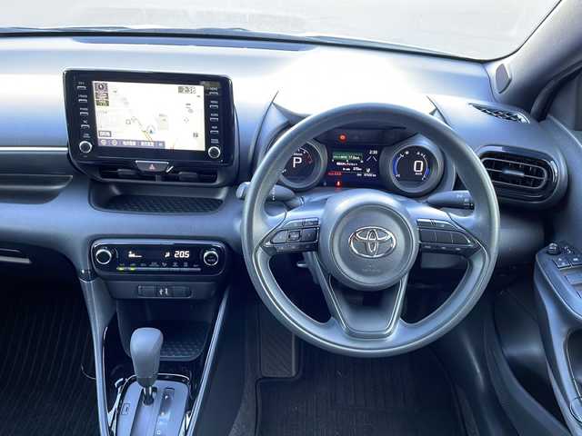 トヨタ ヤリス G 宮城県 2021(令3)年 3.8万km ホワイトパールクリスタルシャイン 禁煙車/ディスプレイオーディオ/バックカメラ/ドライブレコーダー/衝突軽減防止装置/横滑り防止装置/レーンキープアシスト/コーナーセンサー/オートマチックハイビーム/Bluetooth/USB入力端子/スマートキー/プッシュスタート