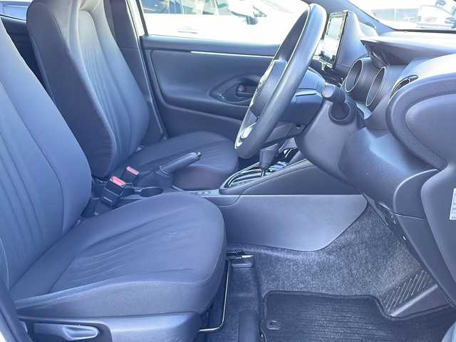 トヨタ ヤリス G 宮城県 2021(令3)年 3.8万km ホワイトパールクリスタルシャイン 禁煙車/ディスプレイオーディオ/バックカメラ/ドライブレコーダー/衝突軽減防止装置/横滑り防止装置/レーンキープアシスト/コーナーセンサー/オートマチックハイビーム/Bluetooth/USB入力端子/スマートキー/プッシュスタート