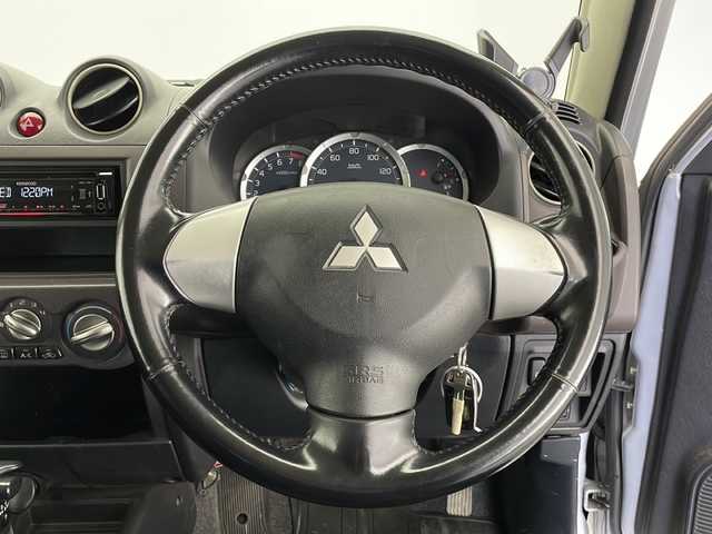 三菱 パジェロ ミニ エクシード 長野県 2008(平20)年 7.7万km クールシルバーM/ラズベリーレッドP 4WD/インタークーラーターボ/KEDWOOD RDT-1811DINオーディオ/(FM/AM/AUX/USB)/パワーステアリング/D+N席オートパワーウィンドウ/リモコンキー/AC/ドアバイザー/フェンダーミラー/トランスファ切替（2H/4H/4L）/ハロゲンヘッドライト/ハロゲンフォグ/ヘッドライトレベライザー/革巻きステアリング/純正フロアマット/純正15インチスタッドレス付きアルミホイール4本車載/純正マフラー車載/純正マッドガード/オートクルーズ製スロットルスペーサー/HKSリアピース/社外ダブルホーン/社外プラグコード/社外合皮シートカバー/社外センターコンソール/社外前後ドラレコ/社外フロントタワーバー/社外リアタワーバー/スペアキー×1