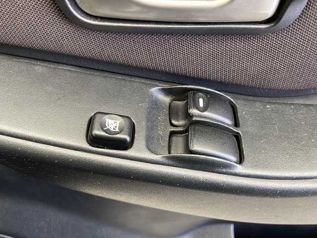 三菱 パジェロ ミニ エクシード 長野県 2008(平20)年 7.7万km クールシルバーM/ラズベリーレッドP 4WD/インタークーラーターボ/KEDWOOD RDT-1811DINオーディオ/(FM/AM/AUX/USB)/パワーステアリング/D+N席オートパワーウィンドウ/リモコンキー/AC/ドアバイザー/フェンダーミラー/トランスファ切替（2H/4H/4L）/ハロゲンヘッドライト/ハロゲンフォグ/ヘッドライトレベライザー/革巻きステアリング/純正フロアマット/純正15インチスタッドレス付きアルミホイール4本車載/純正マフラー車載/純正マッドガード/オートクルーズ製スロットルスペーサー/HKSリアピース/社外ダブルホーン/社外プラグコード/社外合皮シートカバー/社外センターコンソール/社外前後ドラレコ/社外フロントタワーバー/社外リアタワーバー/スペアキー×1