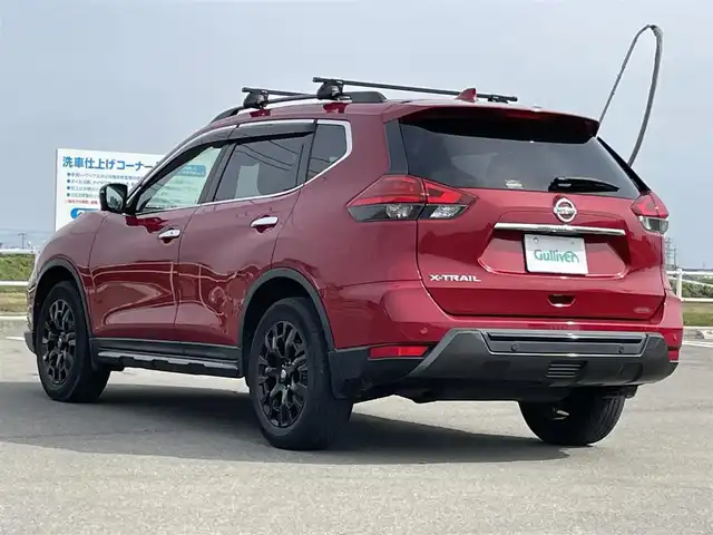 日産 エクストレイル 20Xi エクストリーマーX 佐賀県 2018(平30)年 5.6万km ガーネットレッド ４WD/純正ナビゲーション/・AM/FM/CD/DVD/Bluetooth/フルセグTV/アラウンドビューモニター/インテリジェントルームミラー/ETC/電動リアゲート/革巻きステアリング/・ステアリングリモコン/カプロンシート/インテリジェントキー/・プッシュスタート/コーナーセンサー/純正18インチアルミホイール/純正フロアマット/純正ドアバイザー