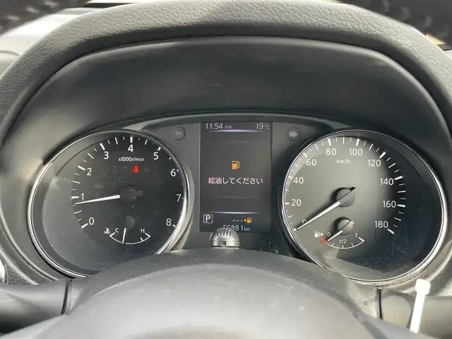 日産 エクストレイル 20Xi エクストリーマーX 佐賀県 2018(平30)年 5.6万km ガーネットレッド ４WD/純正ナビゲーション/・AM/FM/CD/DVD/Bluetooth/フルセグTV/アラウンドビューモニター/インテリジェントルームミラー/ETC/電動リアゲート/革巻きステアリング/・ステアリングリモコン/カプロンシート/インテリジェントキー/・プッシュスタート/コーナーセンサー/純正18インチアルミホイール/純正フロアマット/純正ドアバイザー