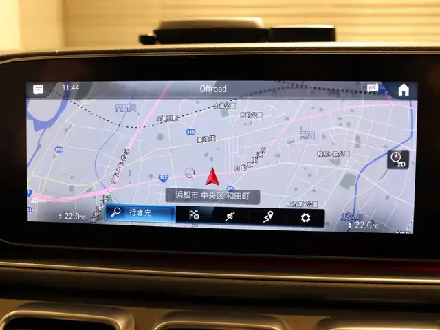 メルセデス・ベンツ ＧＬＳ４００ｄ 4マチック AMGライン 静岡県 2021(令3)年 4.3万km ダイヤモンドホワイト ●パノラミックスライディングルーフ/●MBUX(メルセデスユーザーエクスペリエンス)/12.3インチワイドディスプレイ/12.3インチコクピットディスプレイ/●Burmesterサラウンドサウンドシステム/●ワイヤレスチャージング/●本革シート/●ステアリングヒーター/●メモリー付パワーシート(前席)/●６ウェイパワーシート(２列目左右)/●電動ランバーサポート(前席)/●シートヒーター(全列左右)/●シートベンチレーター(前席)/●レザーARTICOダッシュボード/●温冷機能付カップホルダー(前席)/●アンビエントライト(64色)/●ヘッドアップディスプレイ/●エナジャイジングパッケージ/●エアバランスパッケージ(パフュームアドマイザー付)/●キーレスゴー/●フットトランクオープナー(テールゲート自動開閉機能)/●純正２１インチアルミホイール/●レーダーセーフティパッケージ/●３６０度カメラシステム/●パークトロニック/●アクティブパーキングアシスト(縦列・並列駐車)/●リアクロストラフィックアラート/●マルチビームLEDヘッドライト(ウルトラハイビーム付)/●アダプティブハイビームアシストプラス/●LEDコーナリングライト