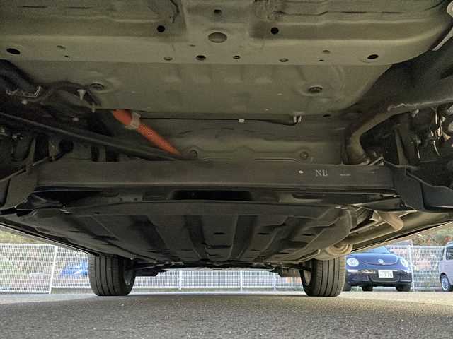 ホンダ ヴェゼル ハイブリッド e:HEV Z 福島県 2021(令3)年 2.2万km サンドカーキパール ハーフレザー　メーカーナビ　純正アルミホイル　衝突軽減　レーダークルコン　ＥＴＣ　ドラレコ　全方位カメラ　車両脱線　パドルシフト　パワーバックドア　プッシュスタート　フォグランプ　純正フロアマット　ブラインドスポットモニター　クリアランスソナー　ステアリングスイッチ　シートヒーター