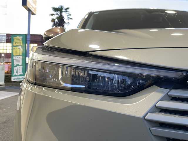 ホンダ ヴェゼル ハイブリッド e:HEV Z 福島県 2021(令3)年 2.2万km サンドカーキパール ハーフレザー　メーカーナビ　純正アルミホイル　衝突軽減　レーダークルコン　ＥＴＣ　ドラレコ　全方位カメラ　車両脱線　パドルシフト　パワーバックドア　プッシュスタート　フォグランプ　純正フロアマット　ブラインドスポットモニター　クリアランスソナー　ステアリングスイッチ　シートヒーター