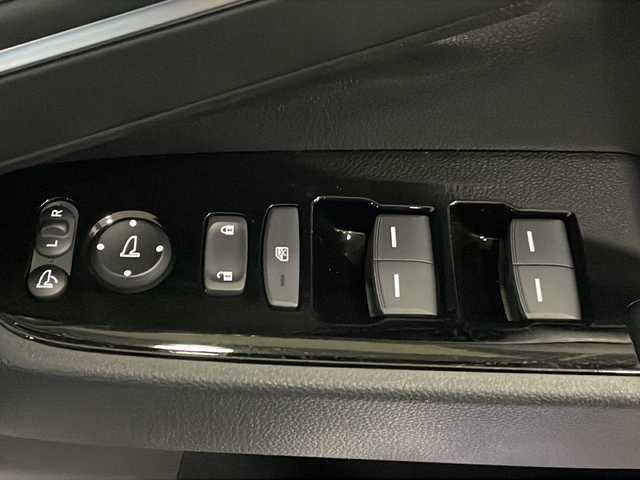 ホンダ ヴェゼル ハイブリッド e:HEV Z 福島県 2021(令3)年 2.2万km サンドカーキパール ハーフレザー　メーカーナビ　純正アルミホイル　衝突軽減　レーダークルコン　ＥＴＣ　ドラレコ　全方位カメラ　車両脱線　パドルシフト　パワーバックドア　プッシュスタート　フォグランプ　純正フロアマット　ブラインドスポットモニター　クリアランスソナー　ステアリングスイッチ　シートヒーター