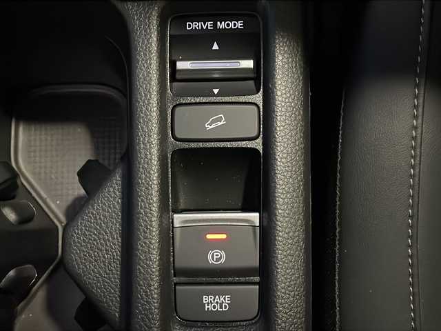 ホンダ ヴェゼル ハイブリッド e:HEV Z 福島県 2021(令3)年 2.2万km サンドカーキパール ハーフレザー　メーカーナビ　純正アルミホイル　衝突軽減　レーダークルコン　ＥＴＣ　ドラレコ　全方位カメラ　車両脱線　パドルシフト　パワーバックドア　プッシュスタート　フォグランプ　純正フロアマット　ブラインドスポットモニター　クリアランスソナー　ステアリングスイッチ　シートヒーター