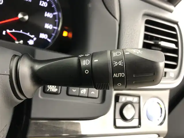 トヨタ クラウン ハイブリッド アスリートS 愛知県 2013(平25)年 2万km プレシャスブラックパール 純正HDDナビ/・Bluetooth/・フルセグTV/サンルーフ/パワーシート/ベンチレーション/クルーズコントロール/ビルトインETC/バックカメラ/純正AW/フォグランプ/スマートキー