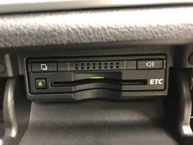 トヨタ クラウン ハイブリッド アスリートS 愛知県 2013(平25)年 2万km プレシャスブラックパール 純正HDDナビ/・Bluetooth/・フルセグTV/サンルーフ/パワーシート/ベンチレーション/クルーズコントロール/ビルトインETC/バックカメラ/純正AW/フォグランプ/スマートキー