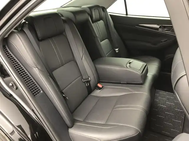 トヨタ クラウン ハイブリッド アスリートS 愛知県 2013(平25)年 2万km プレシャスブラックパール 純正HDDナビ/・Bluetooth/・フルセグTV/サンルーフ/パワーシート/ベンチレーション/クルーズコントロール/ビルトインETC/バックカメラ/純正AW/フォグランプ/スマートキー