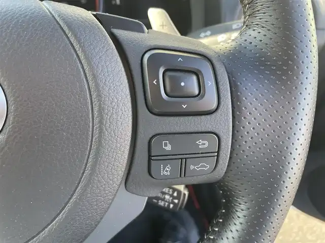 レクサス ＩＳ 300 Fスポーツ モードブラックS 富山県 2022(令4)年 1.6万km ホワイトノーヴァガラスフレーク サンルーフ/オレンジキャリパー/RSRローダウンサス/純正サスペンション積み込み/BBS製純正19インチAW/パノラミックビューモニター/メーカーナビ/フルセグＴＶ/Bluetooth/DVD再生/ビルトインETC2.0/レーダークルーズコントロール/レーンキープアシスト/オートマチックハイビーム/パドルシフト/ステアリングスイッチ/パワーシート/シートヒーター/エアシート/コーナーセンサー/LEDオートライト